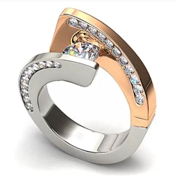 Jewelry - Size 6.5🎀18k & S925 White Sapphire Unique Ring